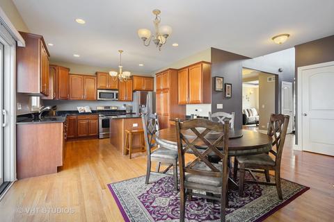 934 Crest Ave, Addison, IL 60101 photo 4