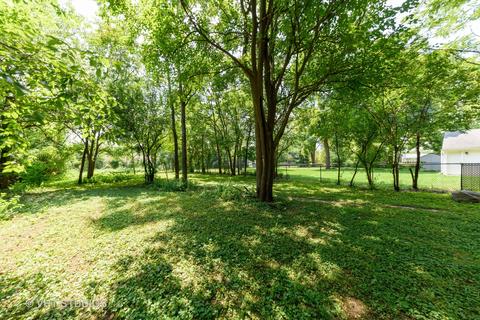 1365 Whitcomb Ave, Des Plaines, IL 60018 photo 8