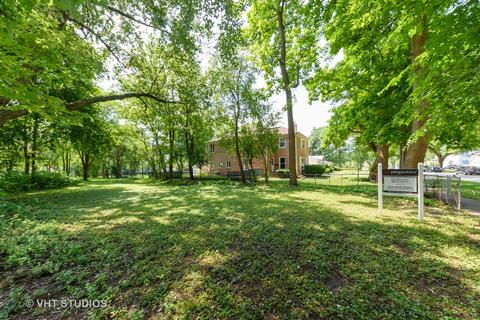1365 Whitcomb Ave, Des Plaines, IL 60018 photo 10