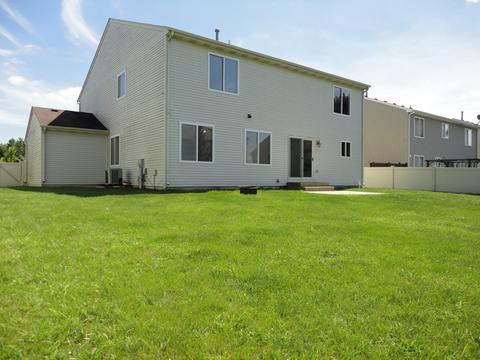 14442 Independence Dr, Plainfield, IL 60544 photo 2