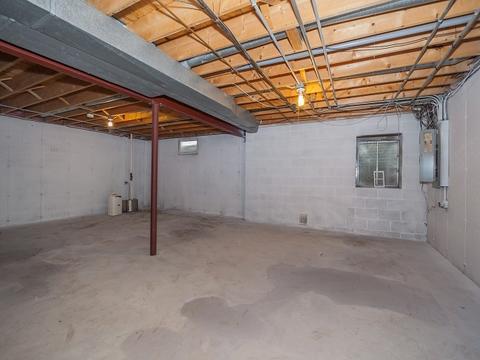 11 N728 Old Barn Rd, Elgin, IL 60124 photo 14
