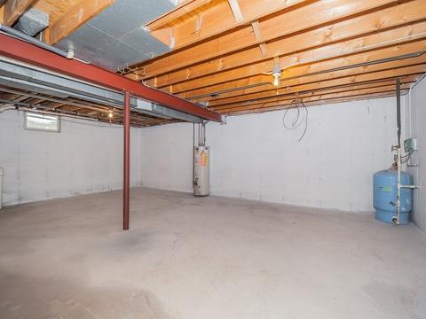 11 N728 Old Barn Rd, Elgin, IL 60124 photo 12