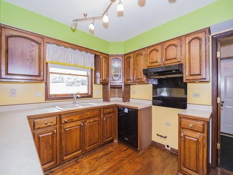 11 N728 Old Barn Rd, Elgin, IL 60124 photo 15