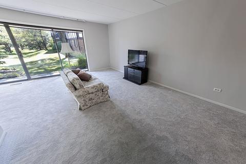 6215 Willowhill Rd #B, Willowbrook, IL 60527 photo 3