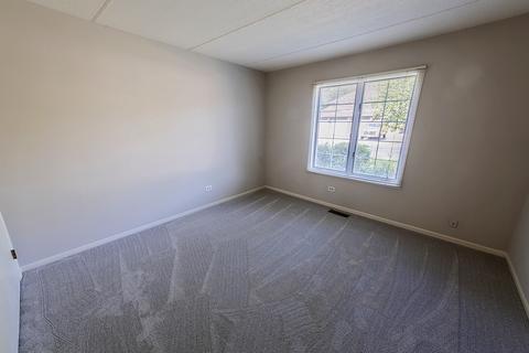 6215 Willowhill Rd #B, Willowbrook, IL 60527 photo 14