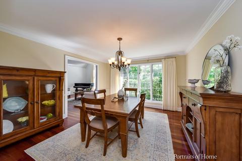266 Arboretum Cir, Wheaton, IL 60189 photo 9