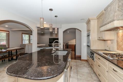 600 E Theodore Ln, Itasca, IL 60143 photo 13
