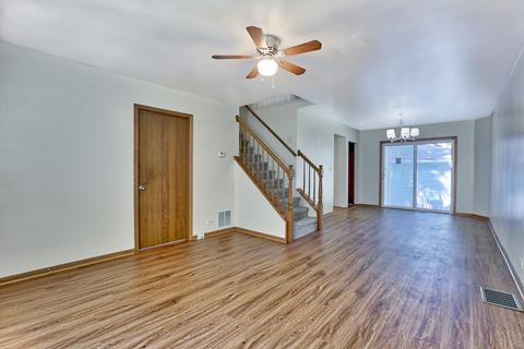 1150 Preston Ave, Elgin, IL 60120 photo 8