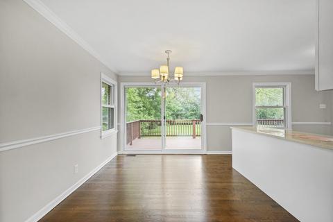 881 Vera Ln, Wheeling, IL 60090 photo 9