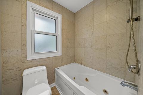 881 Vera Ln, Wheeling, IL 60090 photo 16