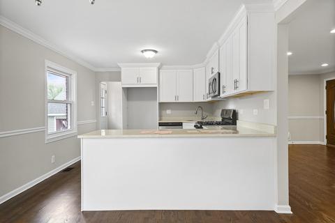 881 Vera Ln, Wheeling, IL 60090 photo 13