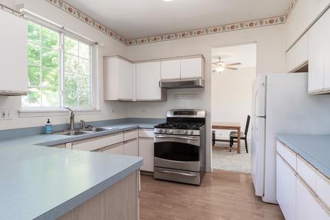 1956 Pointe Blvd, Aurora, IL 60504 photo 9