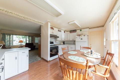 545 Washington Blvd, Hoffman Estates, IL 60169 photo 4
