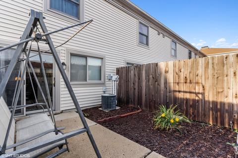 1723 Sessions Walk, Hoffman Estates, IL 60169 photo 13