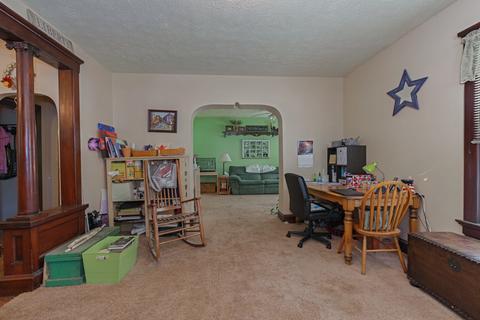 1208 Wright St, Bloomington, IL 61701 photo 8