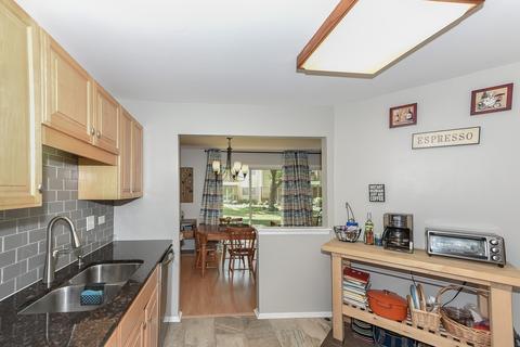 1602 Brittany Ct #C-1, Wheeling, IL 60090 photo 13