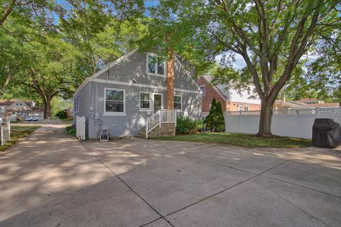 780 S Spring Rd, Elmhurst, IL 60126 photo 6