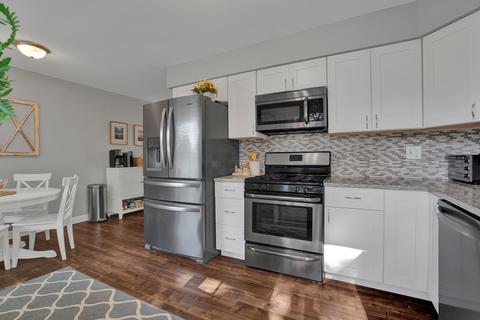 780 S Spring Rd, Elmhurst, IL 60126 photo 22