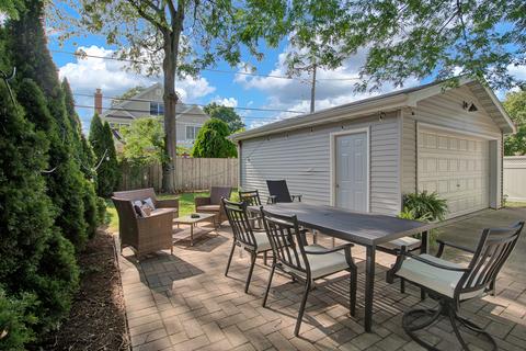 780 S Spring Rd, Elmhurst, IL 60126 photo 11