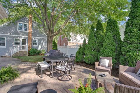 780 S Spring Rd, Elmhurst, IL 60126 photo 9