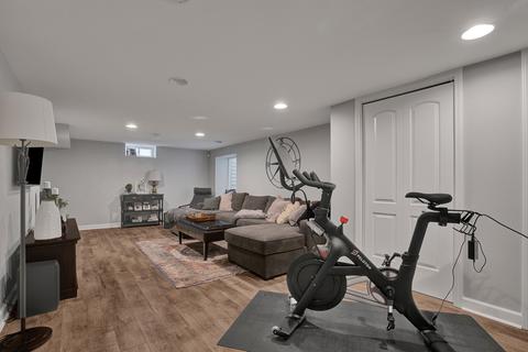 780 S Spring Rd, Elmhurst, IL 60126 photo 42