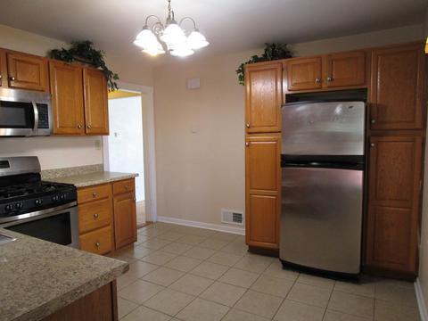 1435 N Hillside Ave, Berkeley, IL 60163 photo 7
