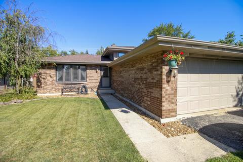 902 Macgregor Rd, Lockport, IL 60441 photo 1