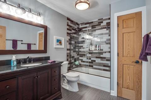 1340 S Sumner St, Wheaton, IL 60189 photo 14