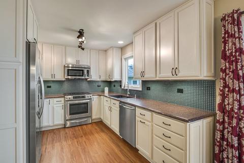 1340 S Sumner St, Wheaton, IL 60189 photo 7