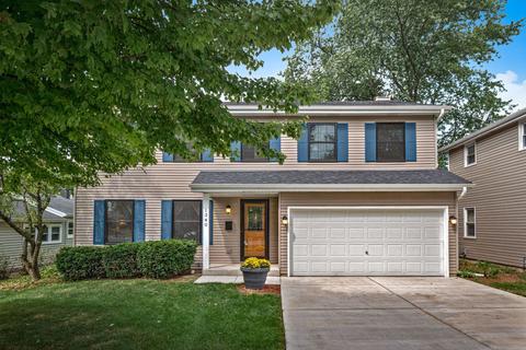 1340 S Sumner St, Wheaton, IL 60189 photo 2