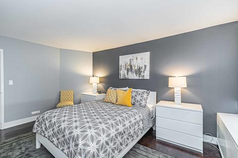 222 E Pearson St #1008, Chicago, IL 60611 photo 7