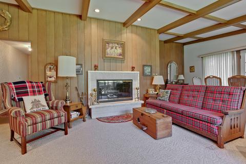 270 E Drury Ln, North Barrington, IL 60010 photo 5