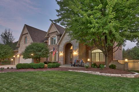 572 E Bryn Mawr Ave, Itasca, IL 60143 photo 1