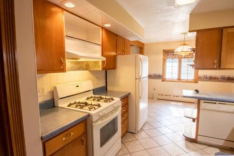 207 Pine St, Georgetown, IL 61846 photo 9