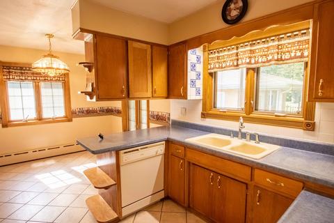 207 Pine St, Georgetown, IL 61846 photo 8