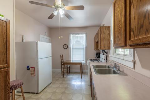 809 Prairie St, Aurora, IL 60506 photo 13