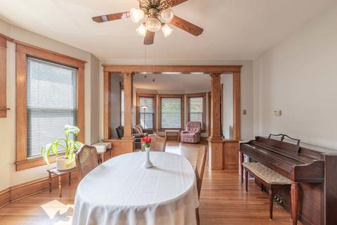809 Prairie St, Aurora, IL 60506 photo 5
