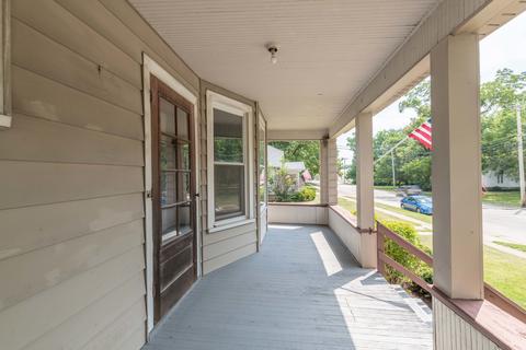 809 Prairie St, Aurora, IL 60506 photo 4