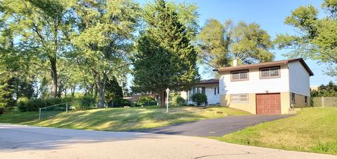 1602 N Ramble Rd, Mchenry, IL 60050 photo 2