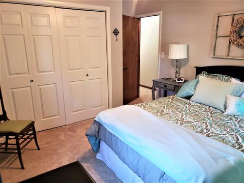 1304 Nicki Dr, Bloomington, IL 61704 photo 24