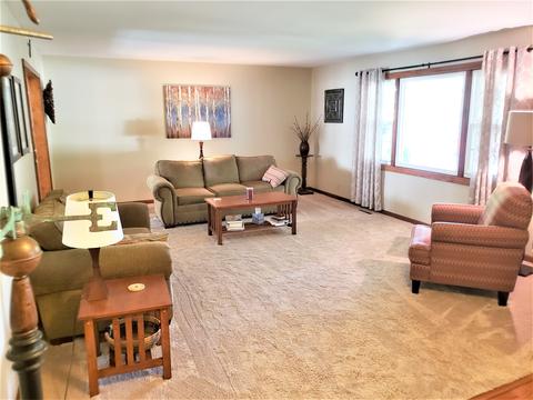 1304 Nicki Dr, Bloomington, IL 61704 photo 6