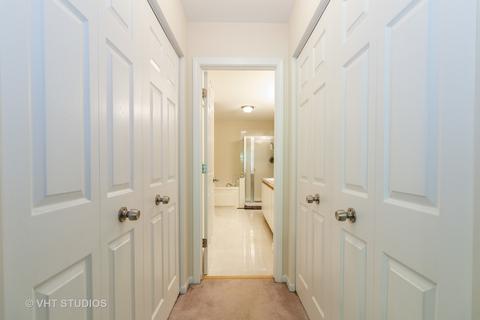 890 Dandridge Ct, Elgin, IL 60120 photo 15