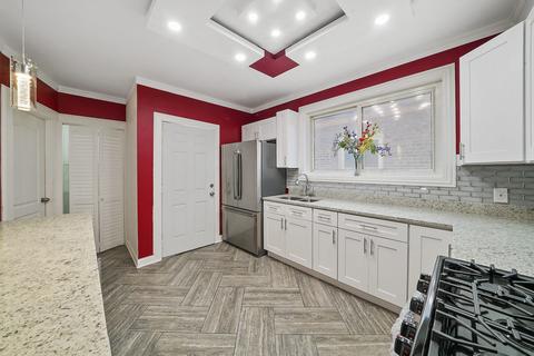 7537 S Hermitage Ave, Chicago, IL 60620 photo 10