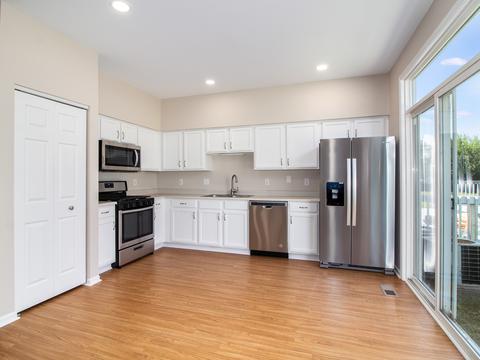 21318 Edison Ln, Plainfield, IL 60544 photo 8