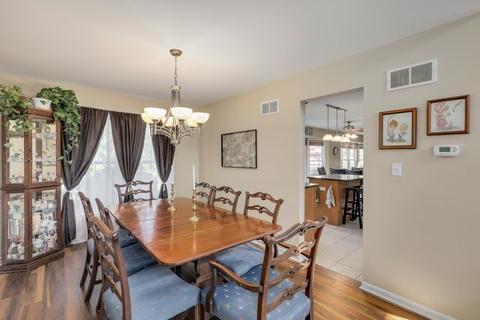 121 Hearthstone Dr, Bartlett, IL 60103 photo 13
