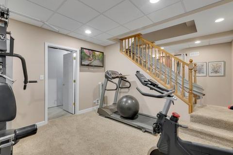 121 Hearthstone Dr, Bartlett, IL 60103 photo 24