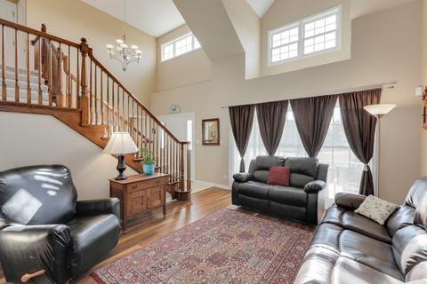 121 Hearthstone Dr, Bartlett, IL 60103 photo 4