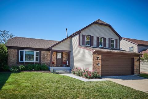 1225 John Dr, Hoffman Estates, IL 60169 photo 1