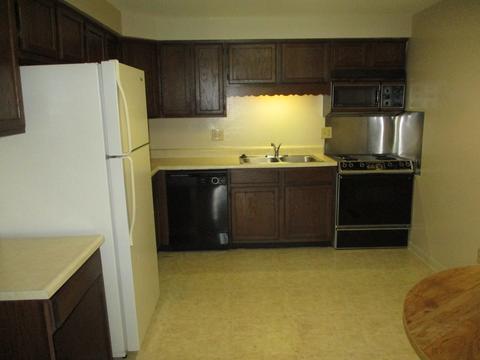 1060 S Nelson Ave #2, Kankakee, IL 60901 photo 7