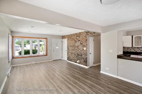 341 Alden Dr, Addison, IL 60101 photo 4